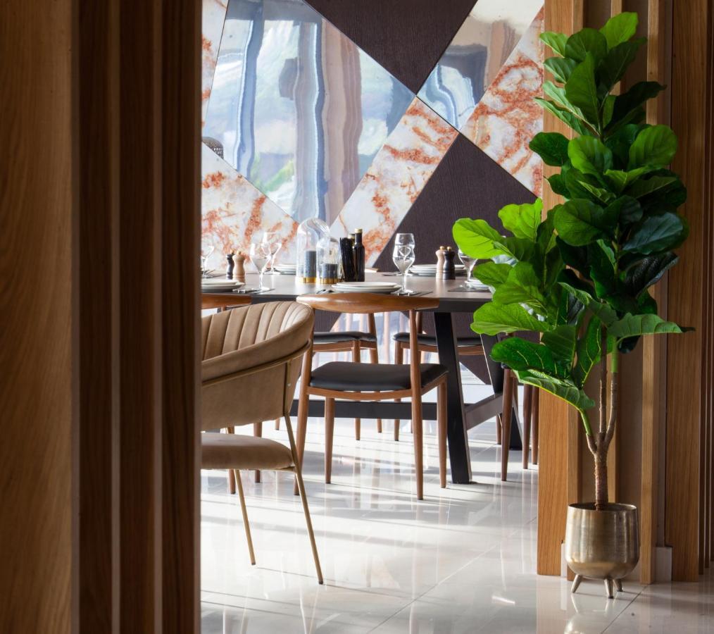 Hotel Sky Гевгелія Екстер'єр фото Restaurant interior